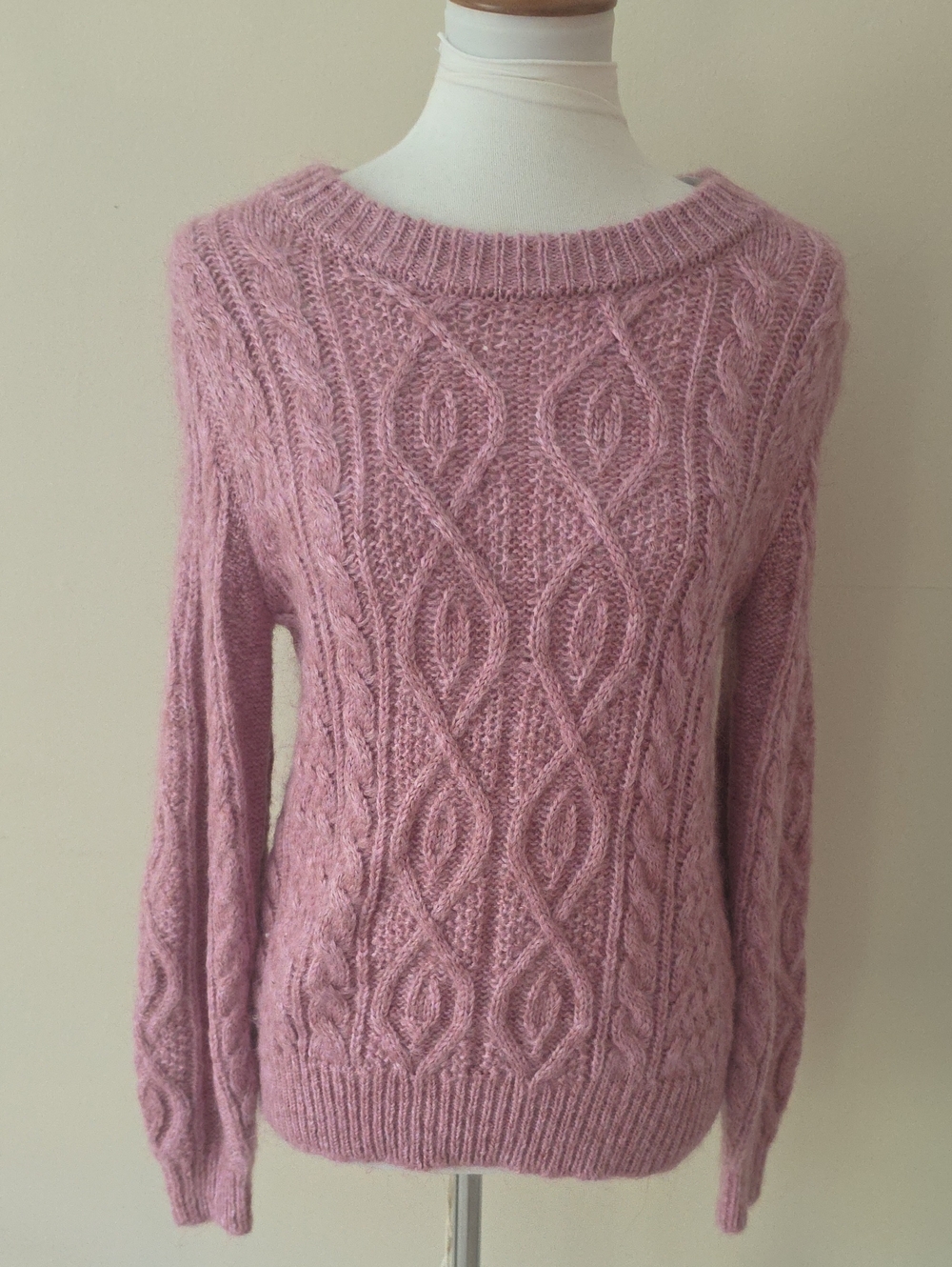Ann Taylor Women's Dusty Purple Cable Knit Sweater Brand New